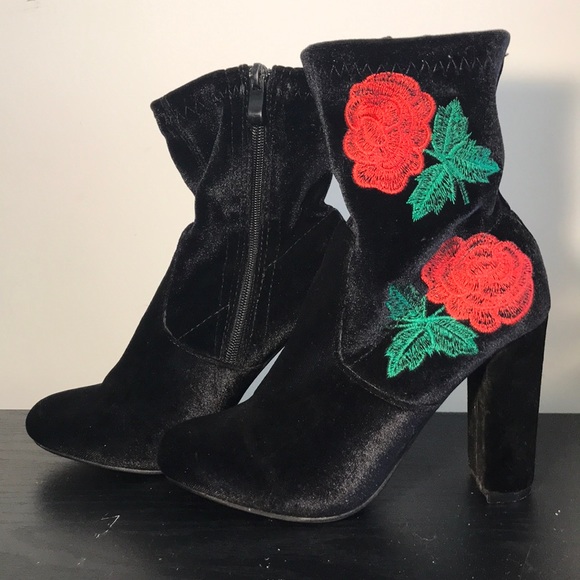 forever Shoes - Forever, Women’s Size 6 Black with Red Roses Faux Suede Embroidered Heeled Boots